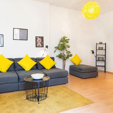 Amazing Apartment 1Br For 7 @Mauerpark Pberg Berlim Exterior foto